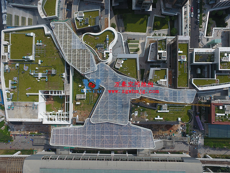 ETFE膜結(jié)構(gòu)為什么被應用到建筑立面？用ETFE膜結(jié)構(gòu)屋面有什么好處？