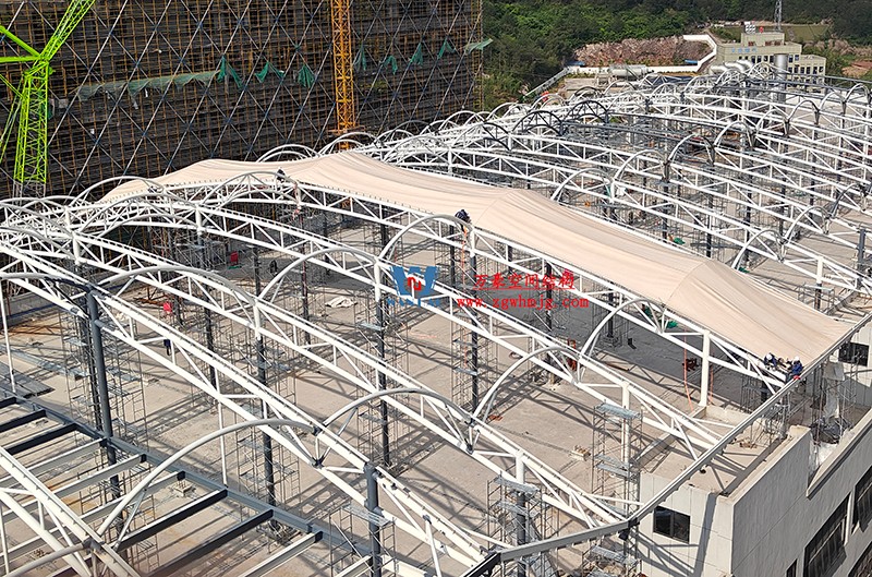 勞動最光榮，致敬一線工作者！