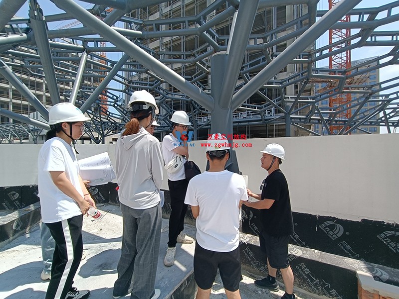 嘉興長安里ETFE氣枕鋼膜結(jié)構(gòu)頂棚工程現(xiàn)場學(xué)習(xí)觀摩會 嘉興長安里ETFE氣枕鋼膜結(jié)構(gòu)頂棚工程現(xiàn)場學(xué)習(xí)觀摩會