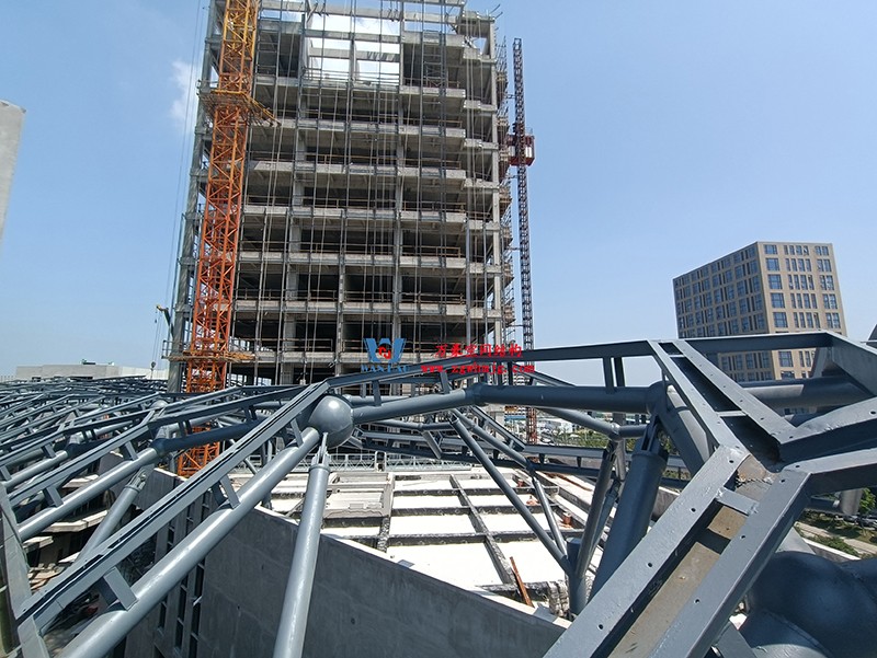 嘉興長安里ETFE氣枕鋼膜結(jié)構(gòu)頂棚工程現(xiàn)場學(xué)習(xí)觀摩會 嘉興長安里ETFE氣枕鋼膜結(jié)構(gòu)頂棚工程現(xiàn)場學(xué)習(xí)觀摩會