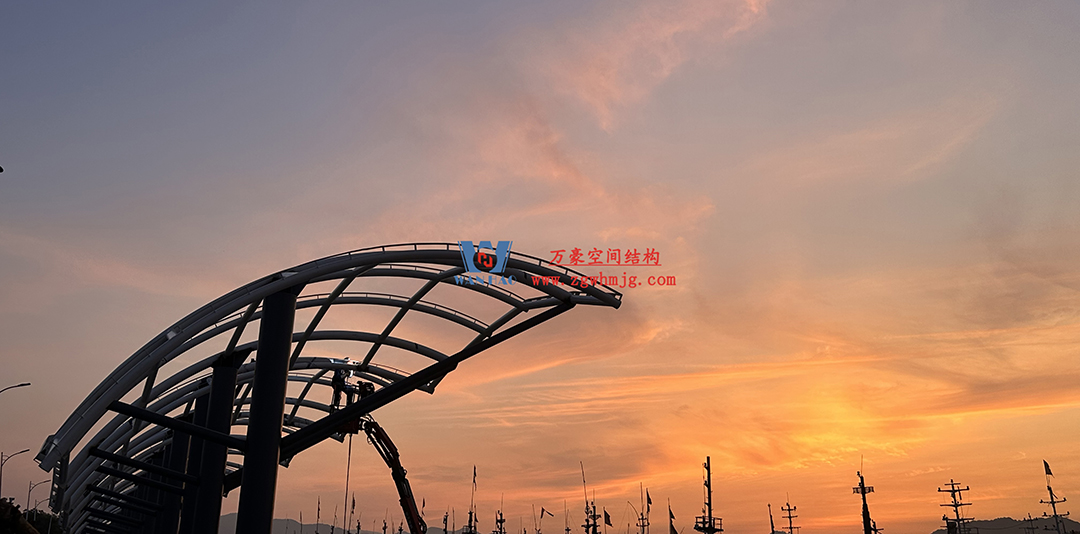 全面加速建設(shè)，創(chuàng)建優(yōu)質(zhì)精品工程