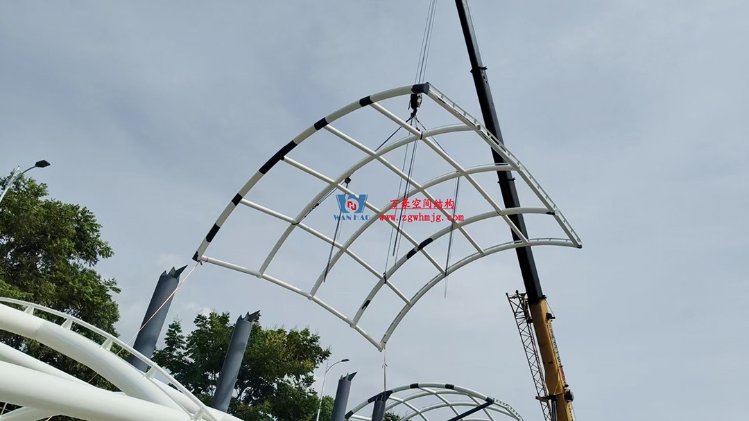 全面加速建設(shè)，創(chuàng)建優(yōu)質(zhì)精品工程