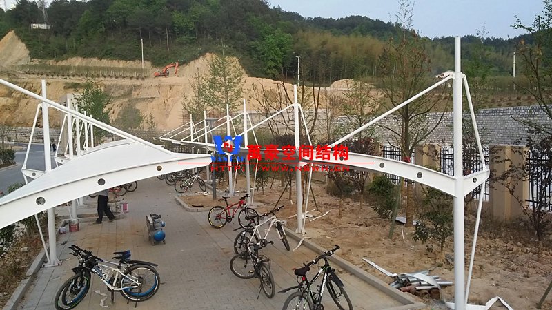 膜結(jié)構自行車棚