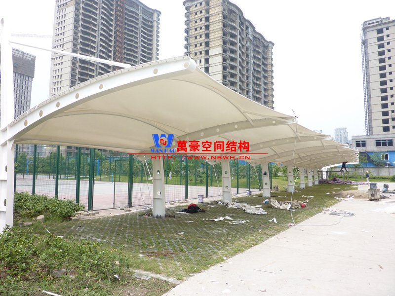 膜結(jié)構(gòu)車(chē)棚安裝