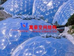 什么是張拉膜結(jié)構(gòu)？張拉膜結(jié)構(gòu)的應(yīng)用領(lǐng)域及使用材料是怎樣的？