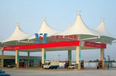 膜結(jié)構(gòu)加油站有什么優(yōu)點(diǎn)？為什么加油站頂棚優(yōu)先選擇膜結(jié)構(gòu)？